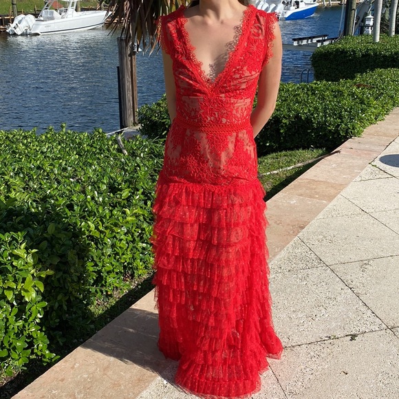 Bronx and Banco Lolita maxi/gown in red size US XS/2 MAKE ME A REASONABLE OFFER! - Picture 8 of 16